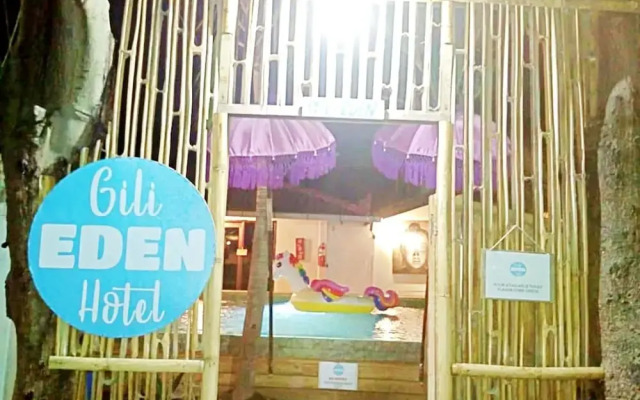 Dream Hotel