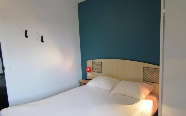 F1 Lyon Massieux Hotel