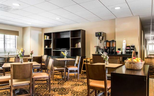 MainStay Suites Of Lancaster County