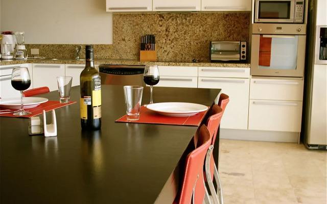 Magia Beachside by Bric