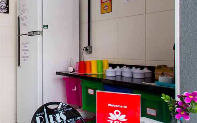 ZEN Rooms Mena Barreto