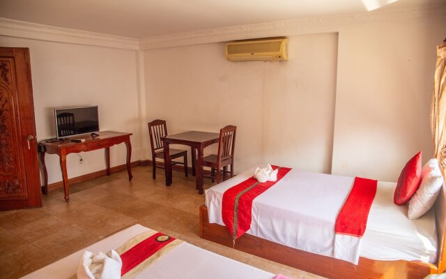 Hotel Rajdhani Palace