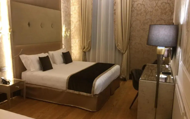 Santa Croce Boutique Hotel