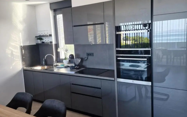 Dinary Apartman