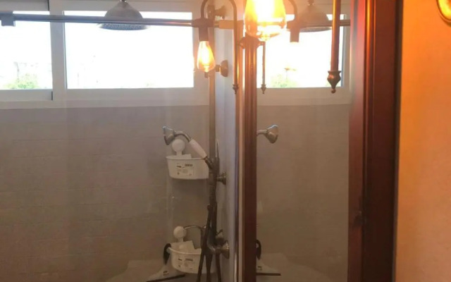 Ideal Granada