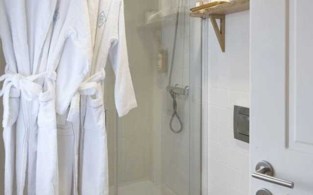 Boutique Rentals Little Treasure Studio