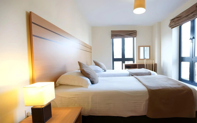 Lodge Drive Apartments