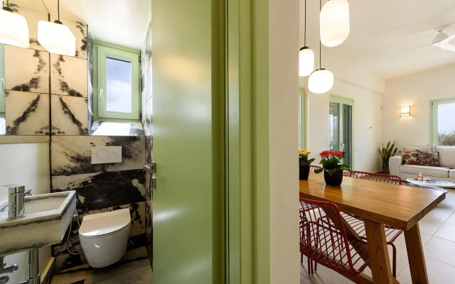 Plioni- Villas With Private Pool & Suites With Hot Tub