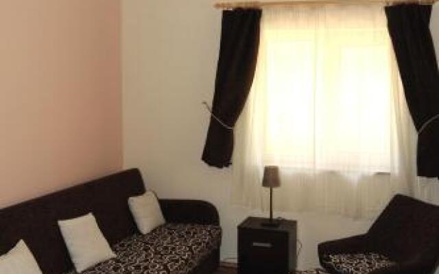Arany Szőlő Wellness Apartmanház