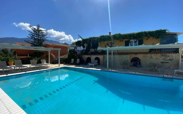 Sunrise Inn