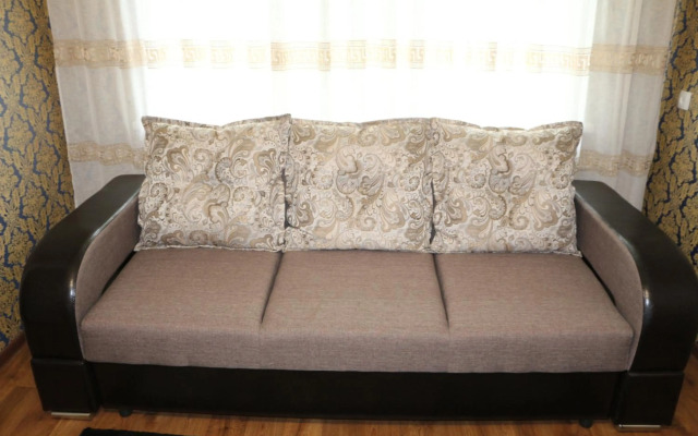 Apartment Alikhanova 38/3