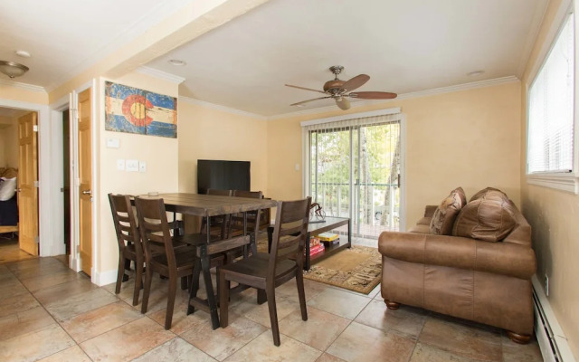 Sandstone Creek Getaway