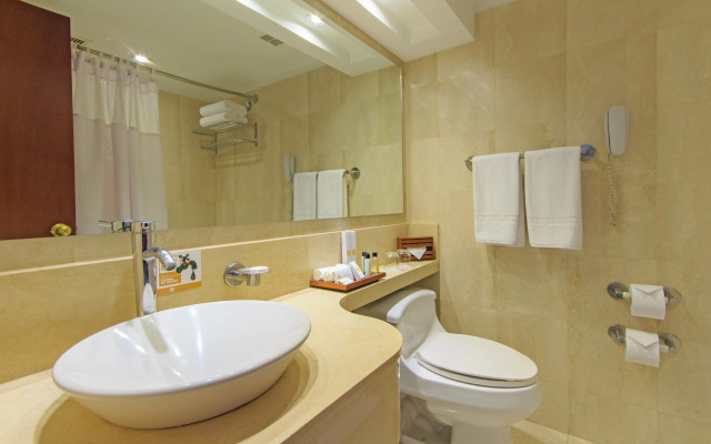 Hotel Torre Monserrate