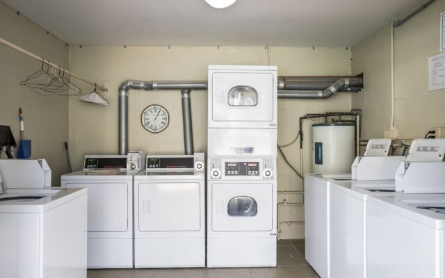 Nautilus-117 2 Bedrooms 2 Bathrooms Condo