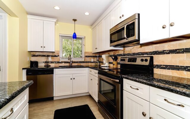 Nautilus-117 2 Bedrooms 2 Bathrooms Condo