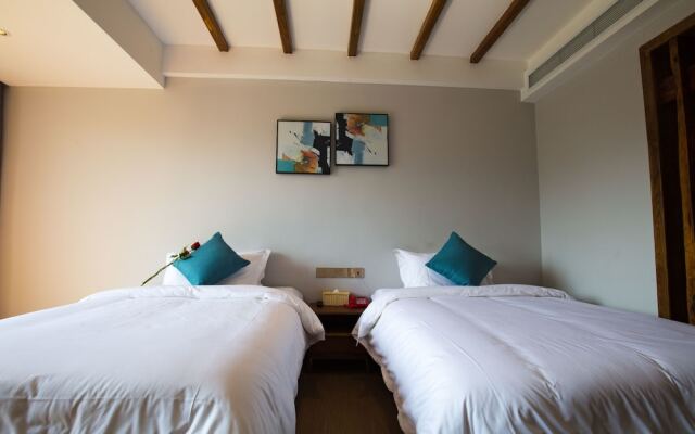 Zhuangzhu Boutique Hotel