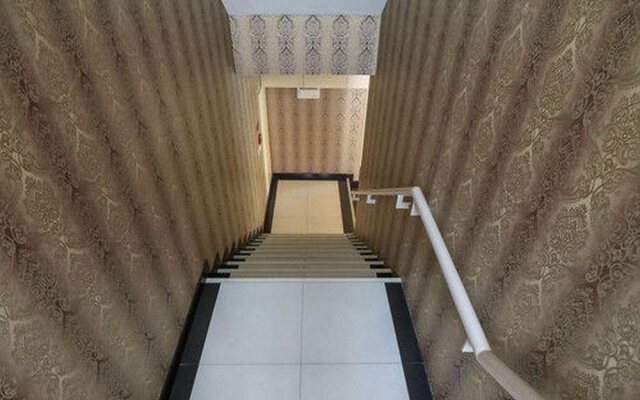 Nida Rooms New Petchburi Perspective at The Green Bells