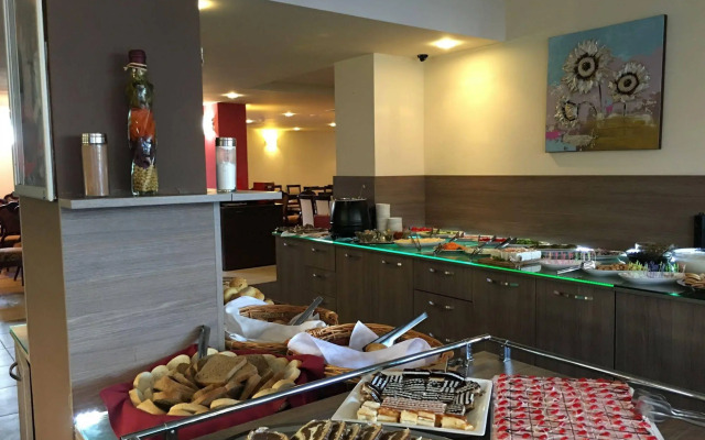Hotel Tm Deluxe Located in Sunny Beach