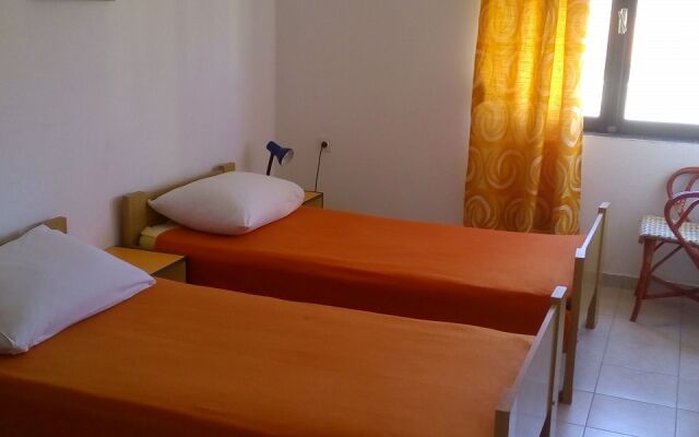 Apartment Luce - with parking : A4 Nin, Zadar riviera