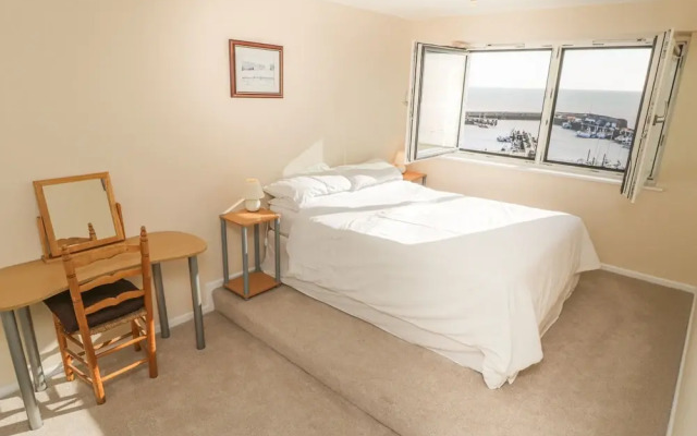 Harbour View Apartment