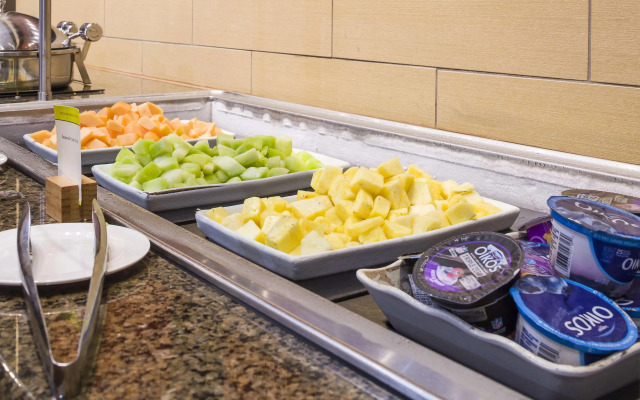 DoubleTree by Hilton Boston - Andover