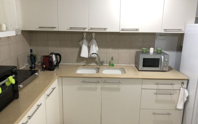 Apartment Halper