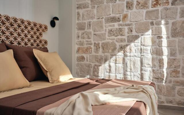Oceanids Luxury Villas, By ThinkVilla