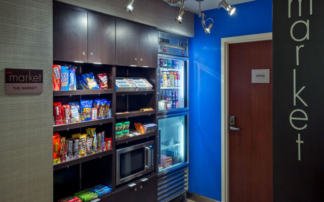 Courtyard by Marriott Winston-Salem Hanes Mall