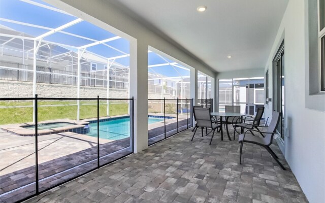1594 Sandbagger Drive