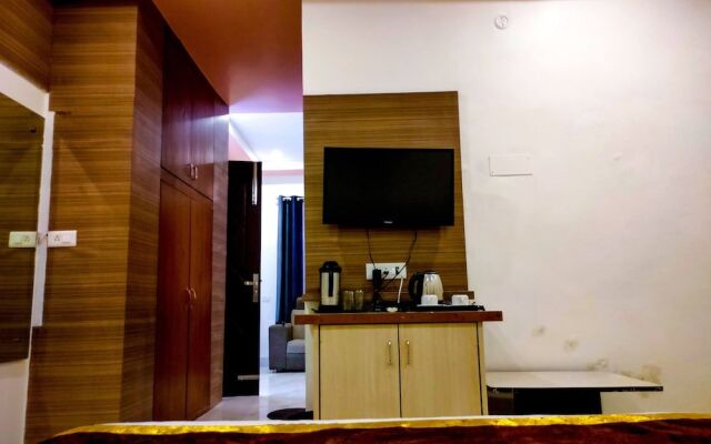 Hotel Grand Tapovan