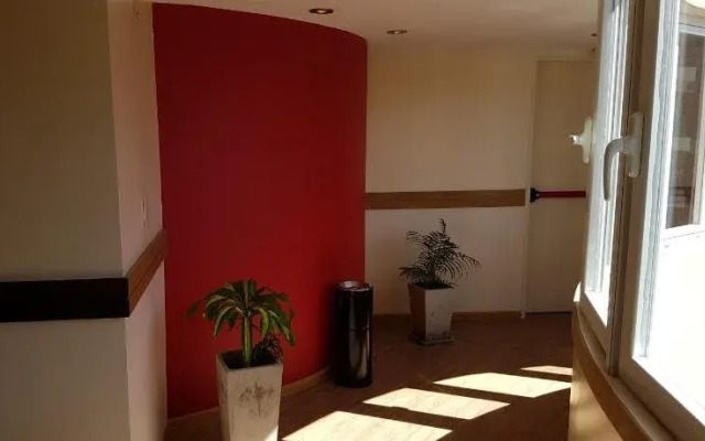 Intersur Suites
