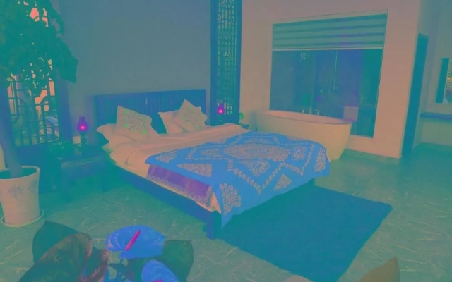 Mingyue.shineitaoyuan