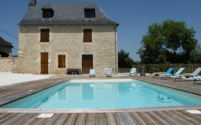 LOU CHASTEL - DEMEURE PERIGOURDINE ENTIEREMENT CLIMATISEE avec PISCINE PRIVEE