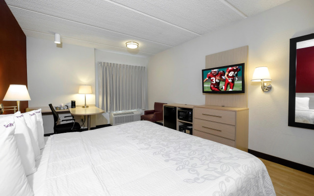 Red Roof Inn PLUS+ Gainesville