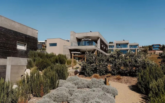 oceanHUTS Adults Only