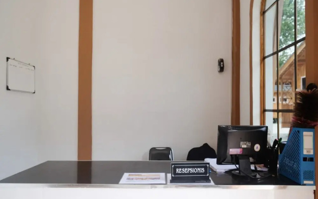 Urbanview Villa Kolopaking Kebumen by RedDoorz