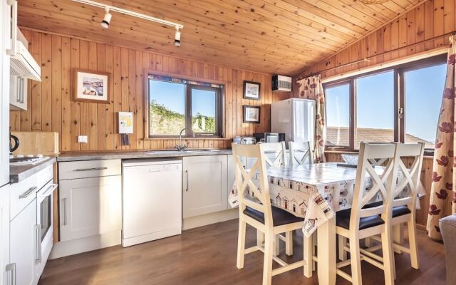 Carrick Lodge