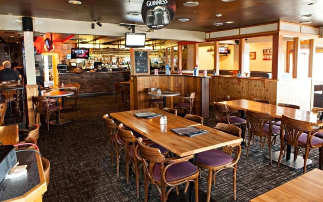Haida Way Motor Inn