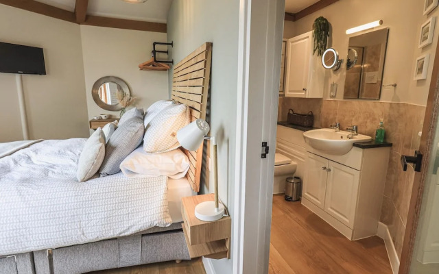 Oversands Cottage