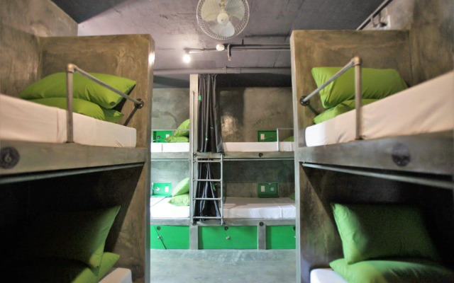 W Hostel Boracay