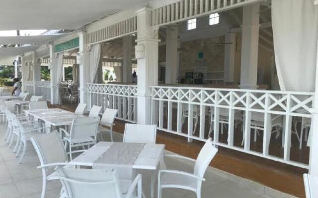 Villa Real Playa Nueva Romana