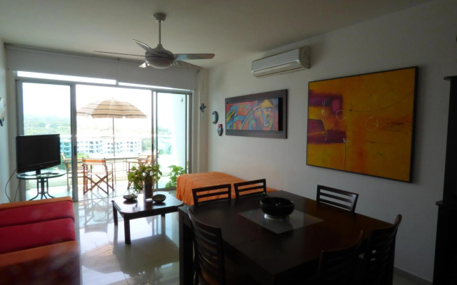 Costa Azul Suites 802