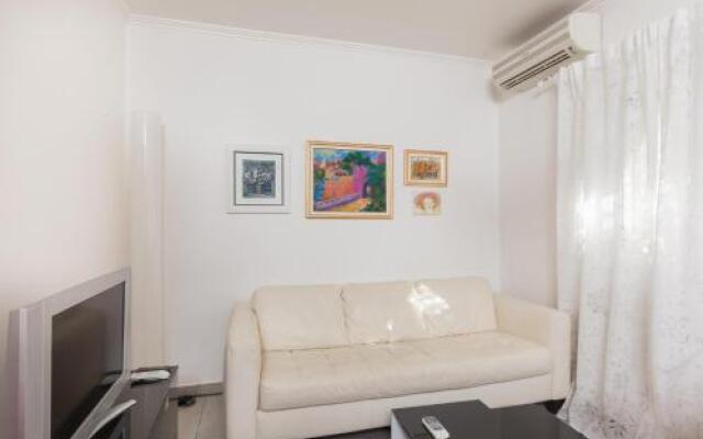 Central Luxury Apartments