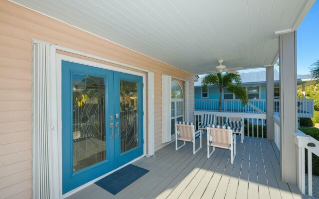 The Deckhouse by AMI Locals