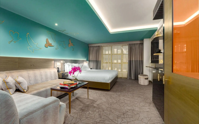 Middle Eight - Covent Garden - Preferred Hotels and Resorts