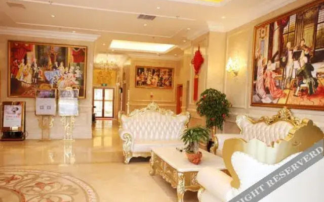 Vienna Hotel (Wuhan Wujiashan Economic Development Zone)