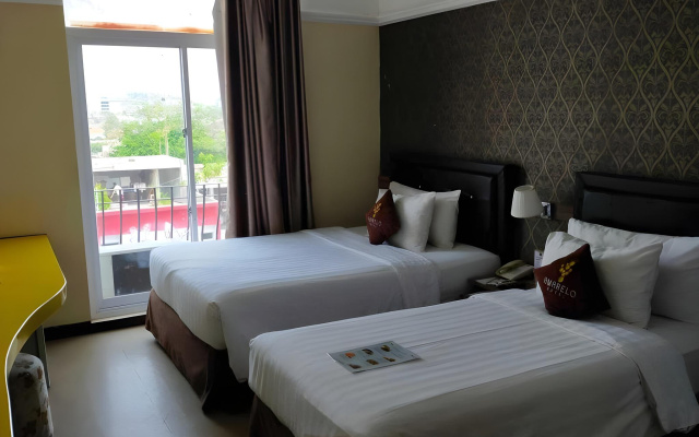 Amarelo Hotel Solo