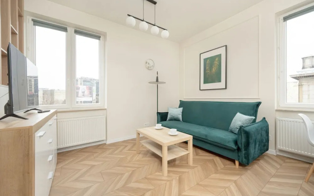 Studio in Central Wrocław by Renters