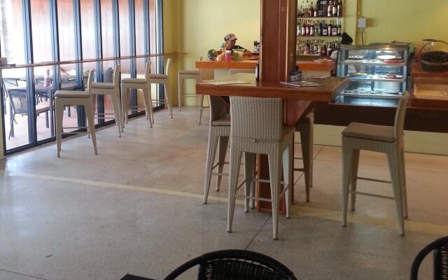 Blanco Room & Apartments