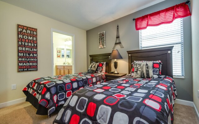 1422 Moonvalley Drive